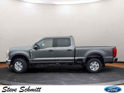 New 2026 Ford F250 XLT w/ Camper Package image 2