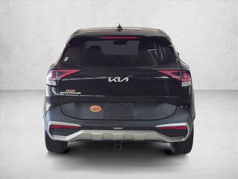 Used 2023 Kia Sportage LX FWD image 6
