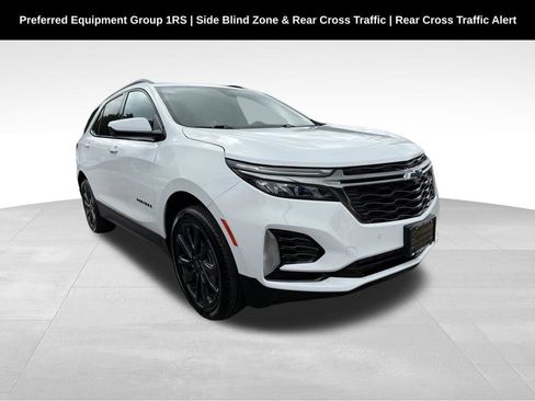 Used 2023 Chevrolet Equinox RS AWD/4WD image 1