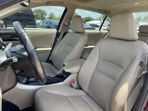 Used 2014 Honda Accord Touring image 26