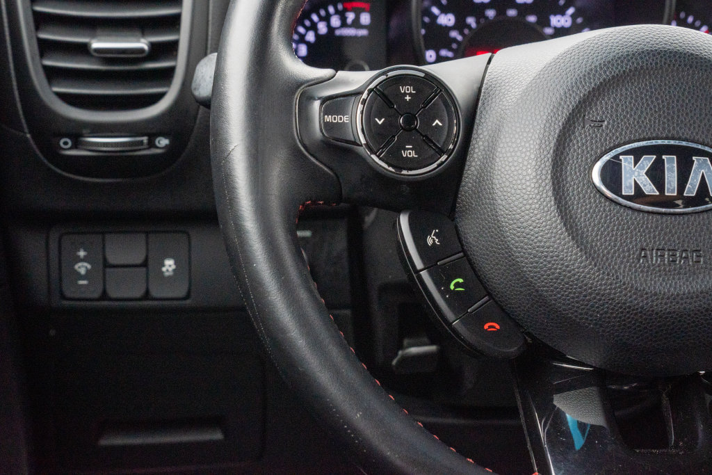 Used 2016 Kia Soul + w/ Tarmac Special Edition FWD image 20