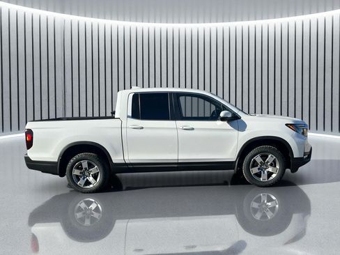 New 2026 Honda Ridgeline RTL image 2
