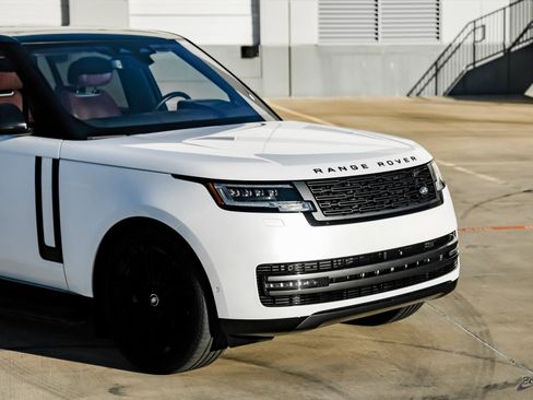Used 2023 Land Rover Range Rover Long Wheelbase Autobiography image 23