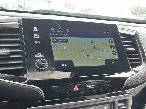 Used 2024 Honda Passport Black Edition image 14