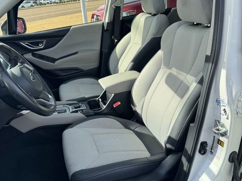 Used 2021 Subaru Forester Premium image 18