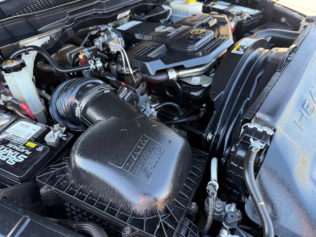 Used 2018 RAM 3500 SLT AWD/4WD image 29