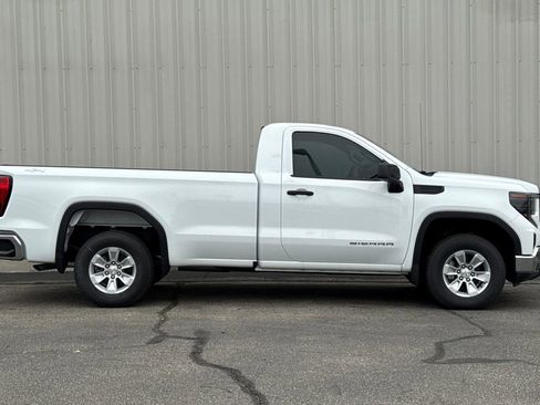 Used 2025 GMC Sierra 1500 Pro w/ Pro Value Package image 3