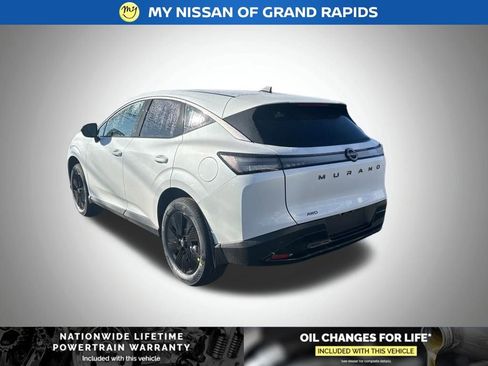 New 2026 Nissan Murano SV image 3