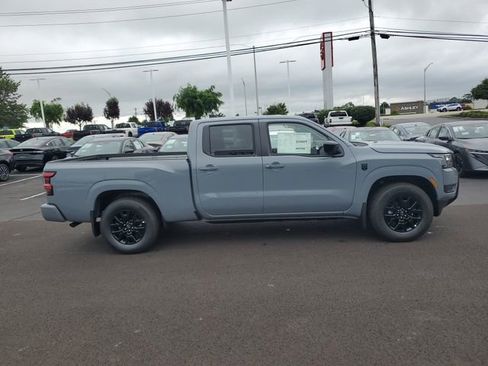 New 2026 Nissan Frontier SV w/ SV Convenience Package RWD image 8