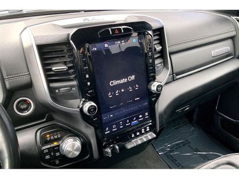 Used 2023 RAM 1500 Laramie AWD/4WD image 7