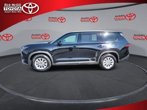 Used 2025 Toyota Grand Highlander AWD image 5