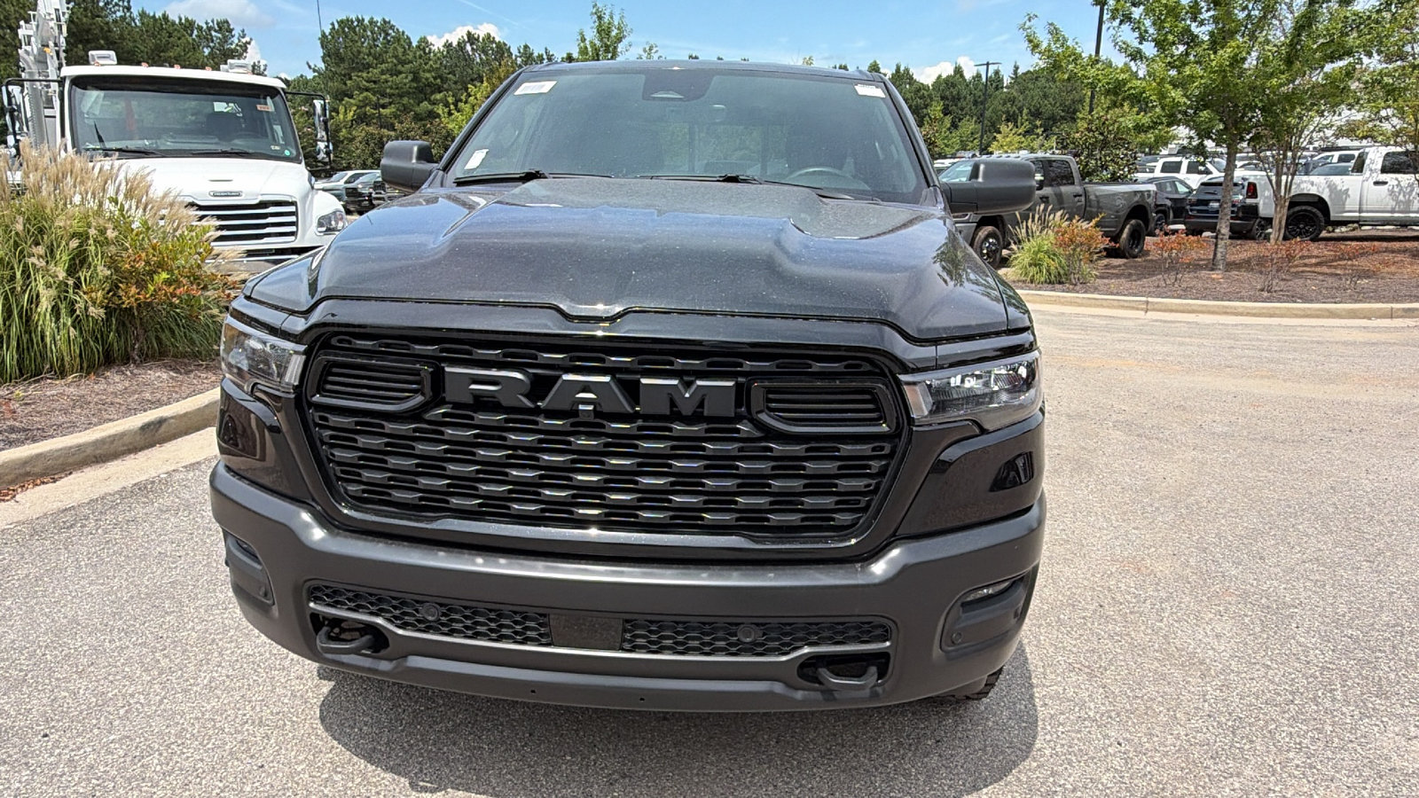 Used 2026 RAM 1500 Warlock AWD/4WD image 3
