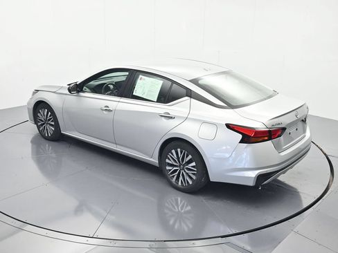 Certified 2024 Nissan Altima 2.5 SV FWD image 34