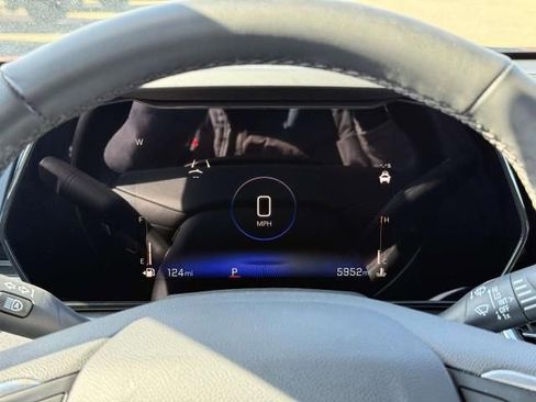 Certified 2024 Chevrolet Trax ACTIV w/ Sunroof Package image 15