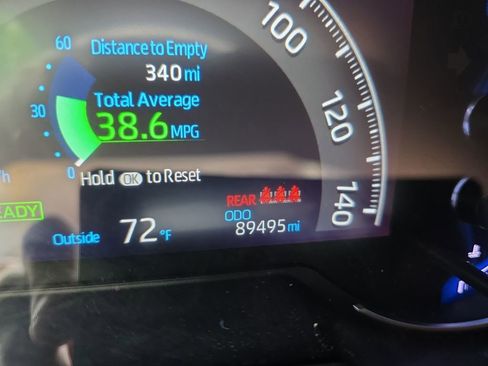 Used 2023 Toyota RAV4 LE AWD/4WD image 23