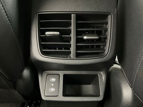 Used 2025 Kia Seltos EX AWD/4WD image 23
