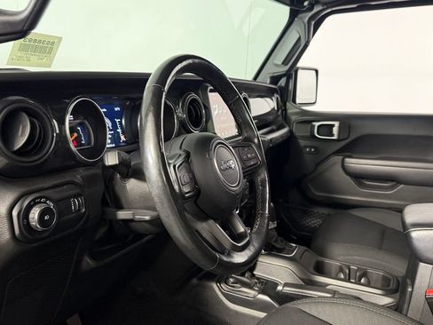 Used 2023 Jeep Wrangler Unlimited Sport AWD/4WD image 24