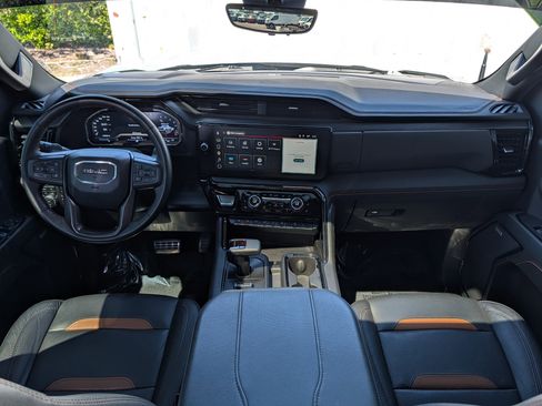 Used 2025 GMC Sierra 1500 AT4 w/ AT4 Premium Package image 26