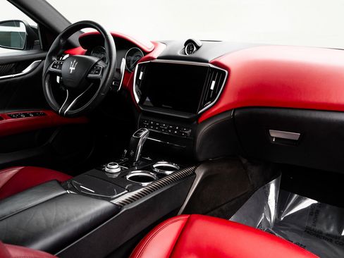 Used 2022 Maserati Ghibli Modena Q4 image 56