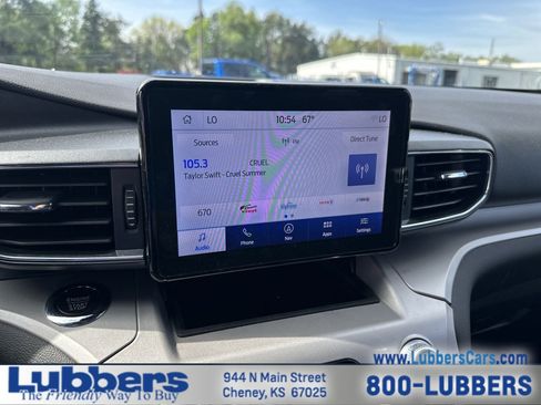 Used 2023 Ford Explorer XLT w/ Equipment Group 202A AWD/4WD image 16