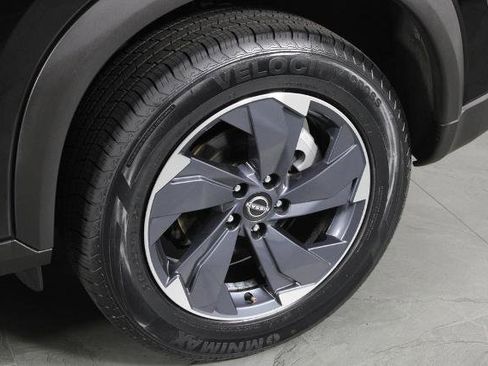 Certified 2024 Nissan Rogue SV image 13