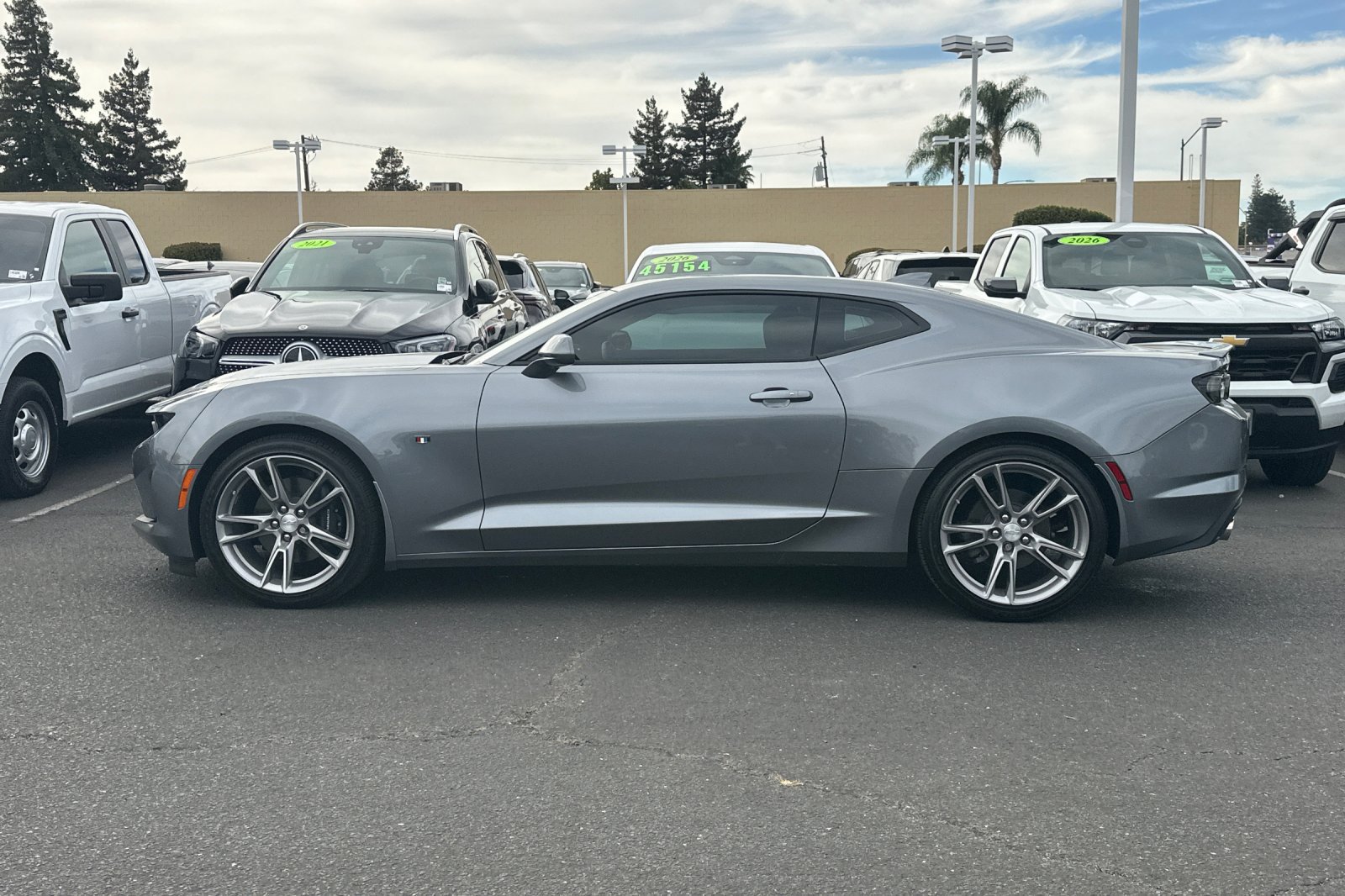 Used 2022 Chevrolet Camaro LT w/ RS Package RWD image 8