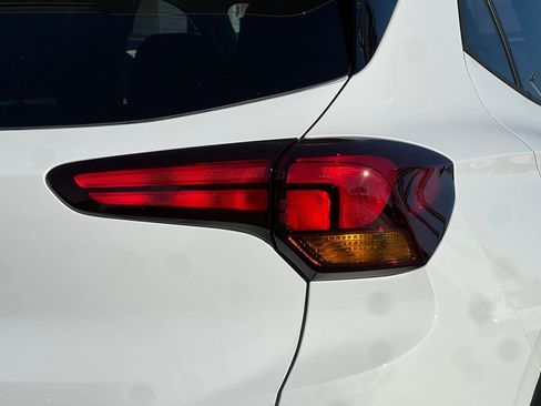 New 2026 Buick Encore GX Preferred w/ Comfort Package FWD image 7