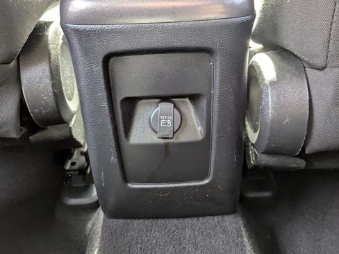 Used 2020 Dodge Journey SE w/ Blacktop Package FWD image 15