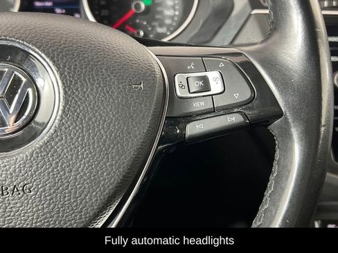 Used 2019 Volkswagen Tiguan SE AWD/4WD image 9