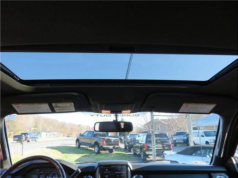 Used 2014 Ford F250 Platinum image 5