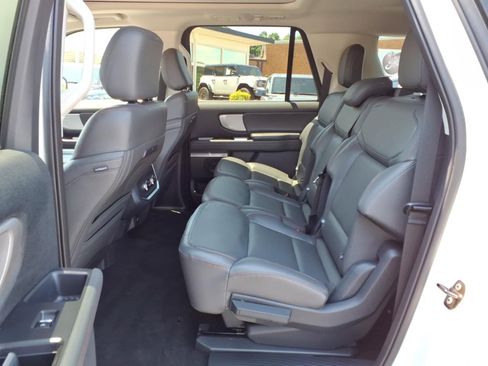 Certified 2025 Ford Expedition Max Active AWD/4WD image 14