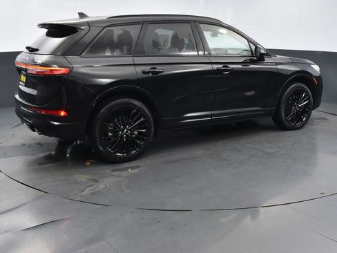 New 2026 Lincoln Corsair Grand Touring image 4