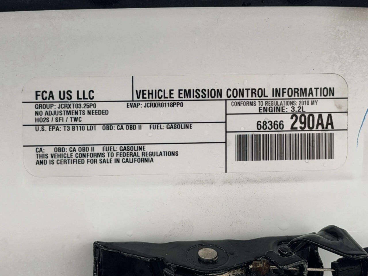 Used 2018 Jeep Cherokee Limited w/ Trailer Tow Group AWD/4WD image 12