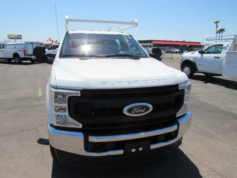 Used 2020 Ford F350 4x4 Crew Cab Super Duty image 3
