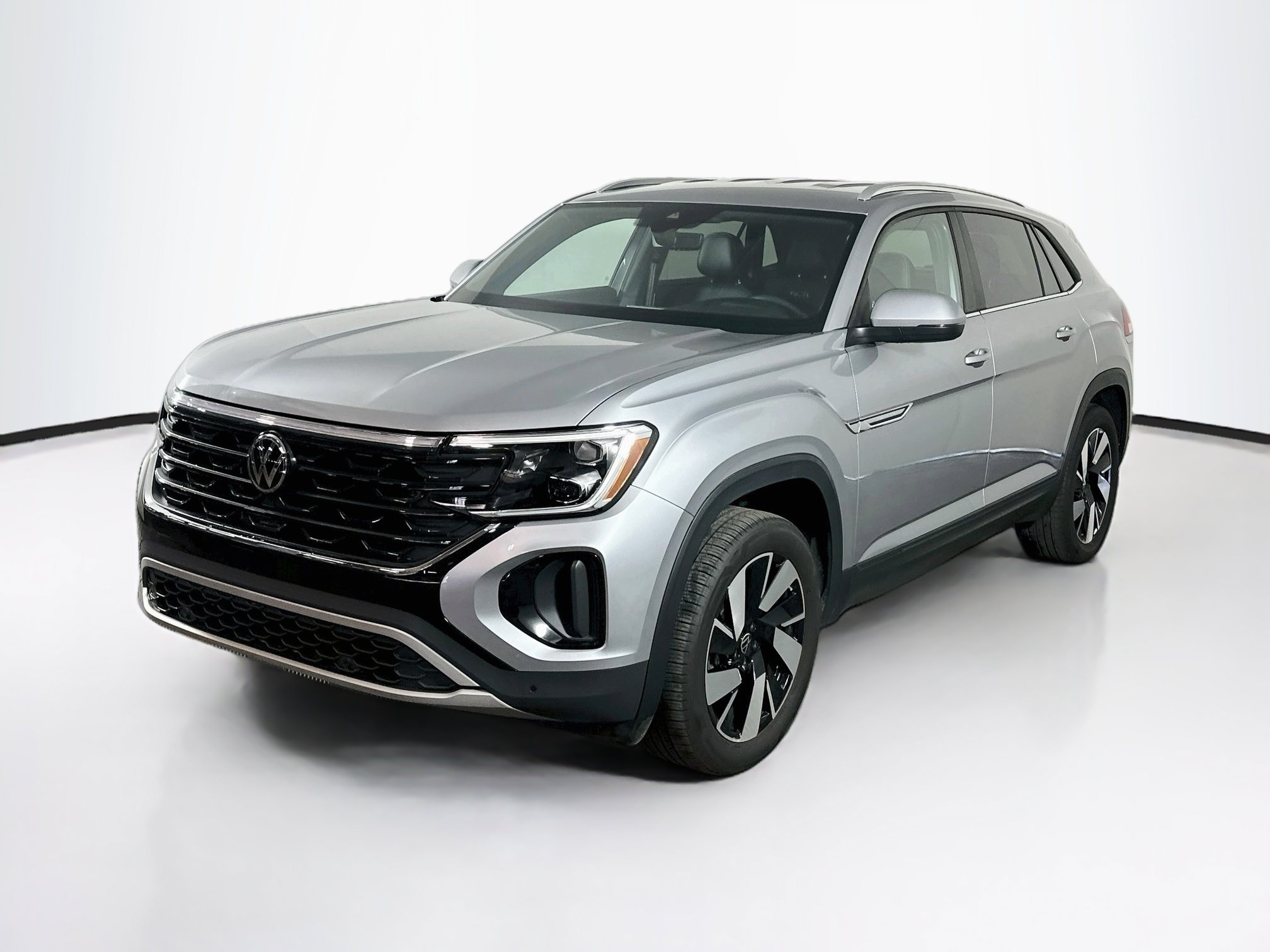 Used 2026 Volkswagen Atlas Cross Sport SE FWD image 3