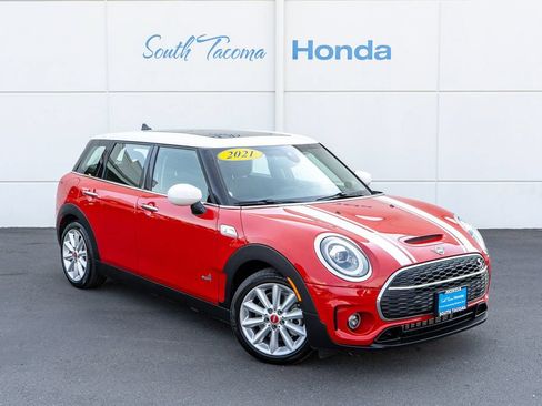 Used 2021 MINI Cooper Clubman S w/ Storage Package AWD/4WD image 2