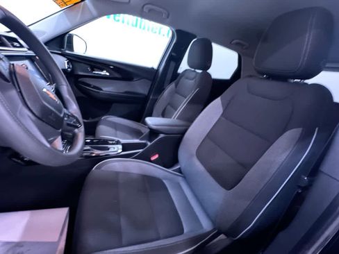 Used 2021 Chevrolet TrailBlazer LT w/ Convenience Package image 14