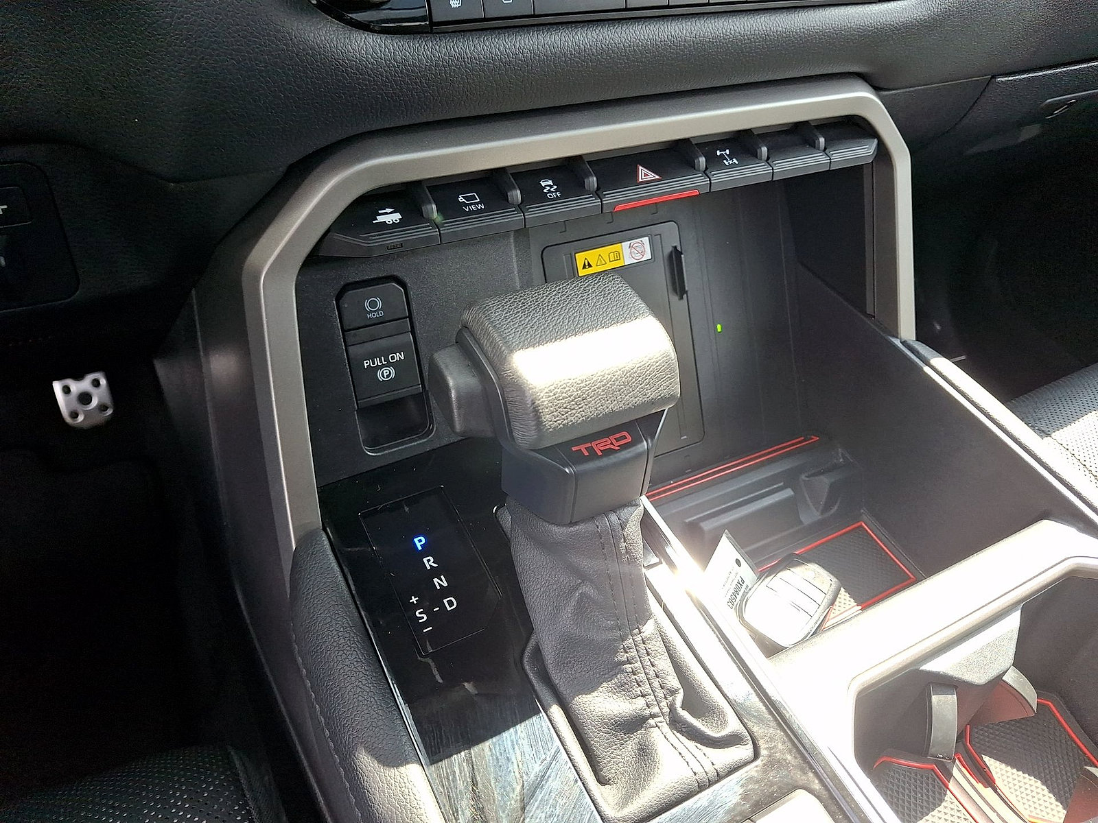 Used 2023 Toyota Tundra Limited w/ TRD Off-Road Package AWD/4WD image 12