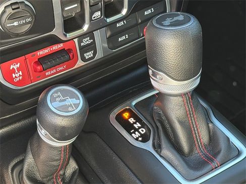 Used 2021 Jeep Wrangler Unlimited Rubicon image 27