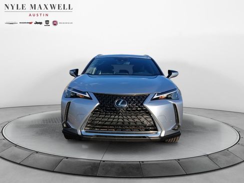 Used 2023 Lexus UX 250h FWD w/ Accessory Package (Z1) image 18