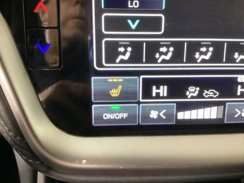 Certified 2023 Subaru Outback Premium image 23