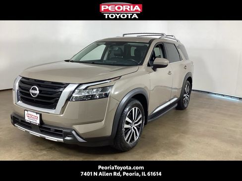 Used 2023 Nissan Pathfinder Platinum w/ Cargo Package AWD/4WD image 1