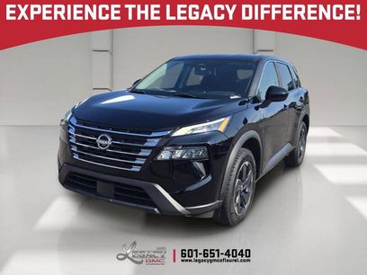 Used 2024 Nissan Rogue SV