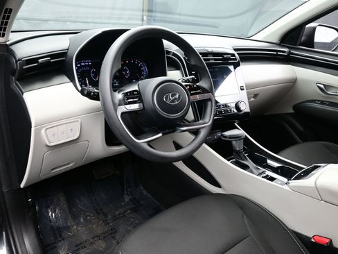 Used 2023 Hyundai Tucson SEL w/ Winter Package image 12