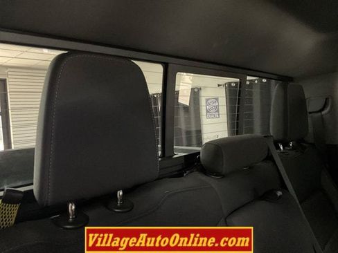 Used 2023 Chevrolet Silverado 2500 LT w/ Convenience Package AWD/4WD image 35