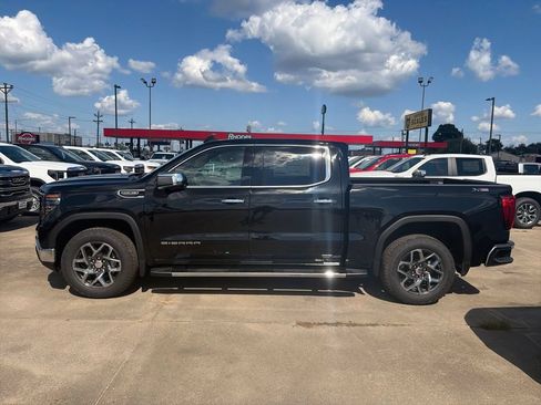 New 2026 GMC Sierra 1500 SLT w/ SLT Premium Plus Package AWD/4WD image 3