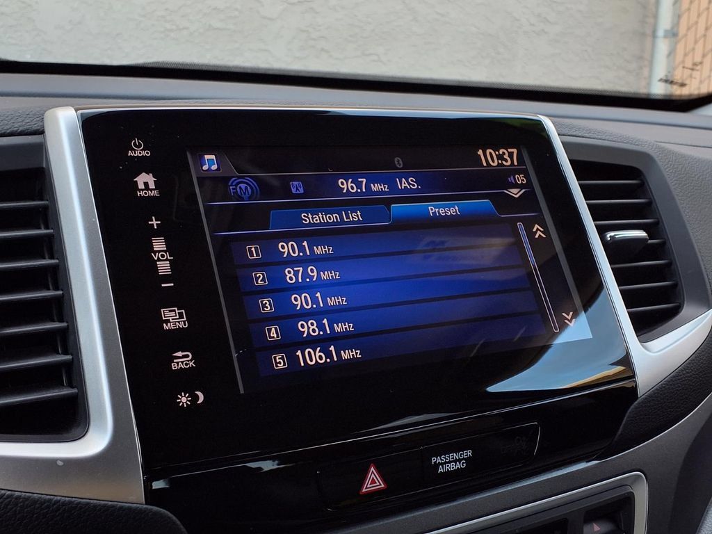 Used 2020 Honda Ridgeline RTL image 9