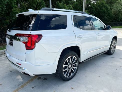 Used 2021 GMC Acadia Denali w/ Denali Technology Package FWD image 7