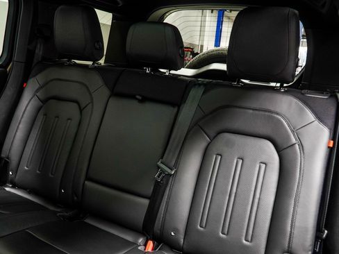 Used 2021 Land Rover Defender 110 X image 35