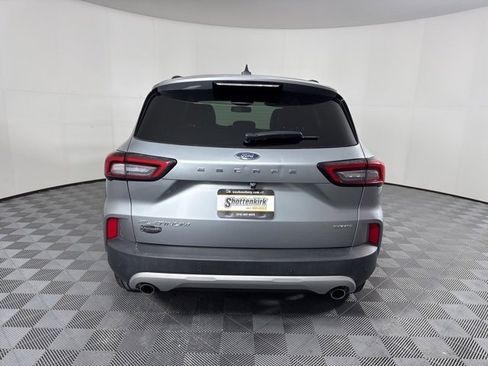 Used 2024 Ford Escape Platinum image 4